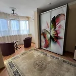 уютная с панорамой города