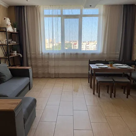 уютная с панорамой города * Odesa