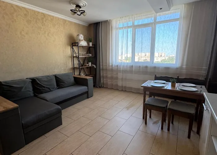 Apartman уютная с панорамой города